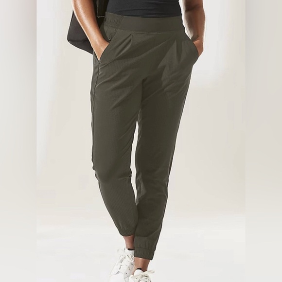 Athleta Pants - Athleta Textured Brooklyn Jogger in Olive Green Gray